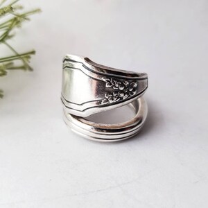 Spoon Ring, Size 8, Silverware Jewelry, Vintage Spoon Ring, Boho Ring, Silver Spoon Ring, Floral Ring, Gifts for Her, Spoon Jewelry