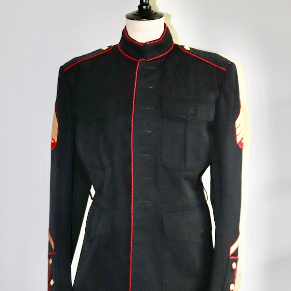 Vintage USMC Marine Corps Dress Blue Uniform Jacke von Paradeuniform