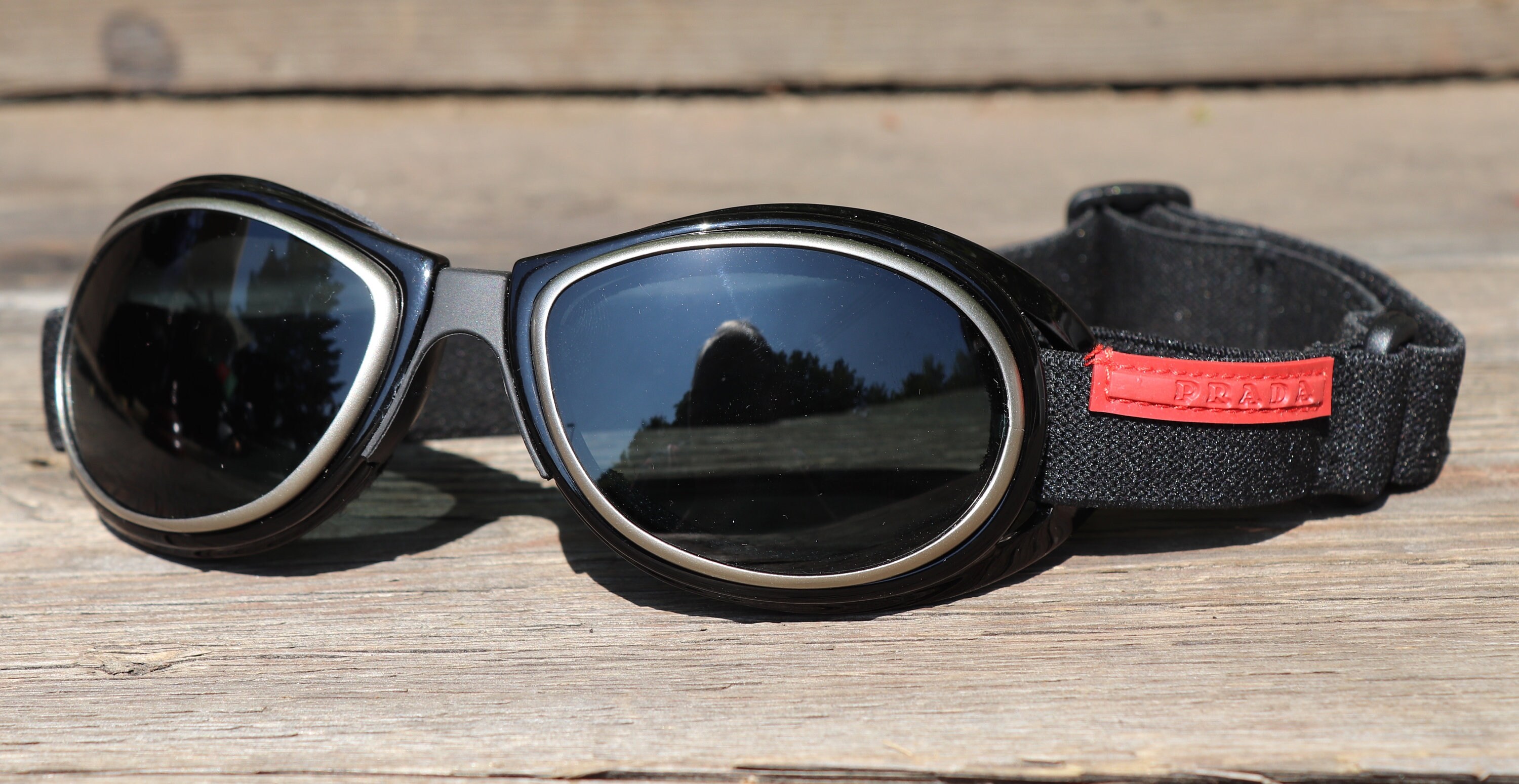 Vintage Prada Sunglasses SPS06B 1AB 5Z1 - Etsy display picture 1