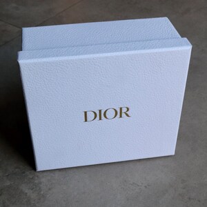 1 x Box Dior