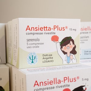 Bomboniere Laurea Psicologia_Medicina e Farmacologia_Sonnolina-Plus_Ansiella-Plus_Ansietta-Plus_Ansionex-Plus_Relaxina-Plus_Portaconfetti