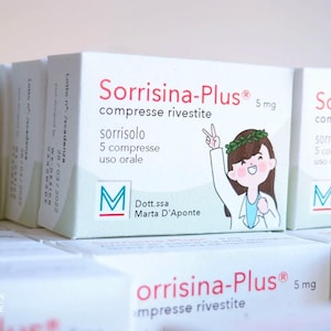 Graduation Favor boxes Medicine_Pharmacology_Favor Boxes_Doctor_Handmade in Italy_Sorrisina-Plus_Smile-Plus