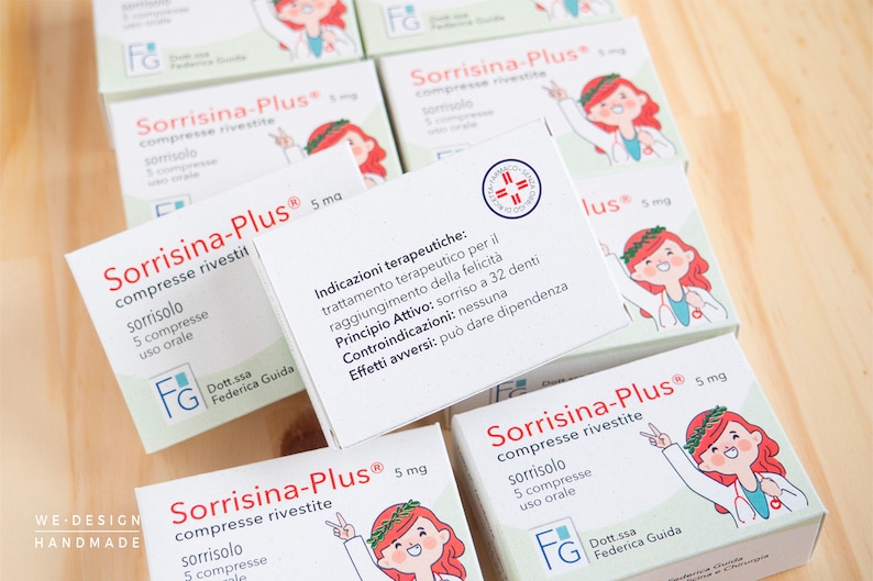 Graduation Favor boxes Medicine_Pharmacology_Favor Boxes_Doctor_Handmade in Italy_Sorrisina-Plus_Smile-Plus image 2