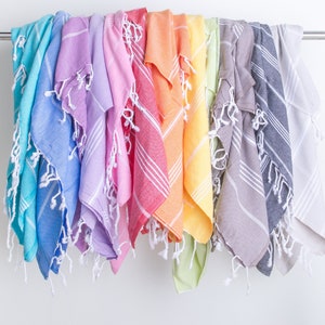 Turkish Beach and Shower Towels - Golf Towels in 10 Different Colors - Pool Towels - Quick Drying Towels, Handcrafted in Turkey