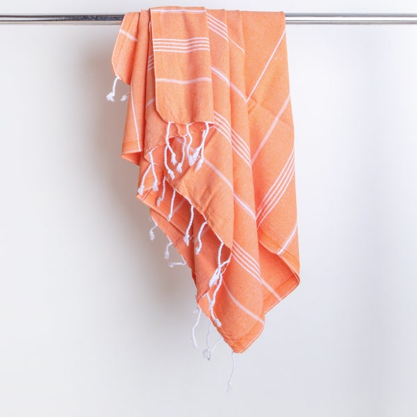 Premium Turkish Cotton Towels and Peshtemal - Versatile Towels with a Wide Range of Color Options