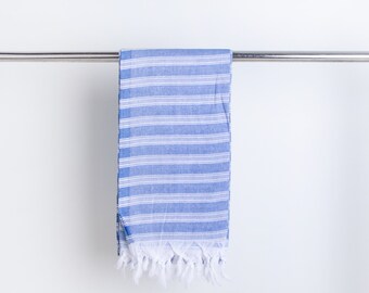 Turkish Towel Trio: Soft Cotton Set in Blue, Light Blue, and Turquoise - Handcrafted in Turkey for a Touch of Elegance