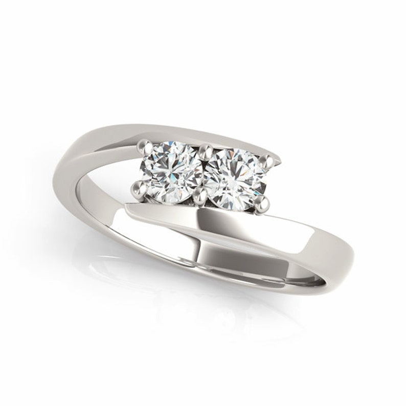 Duo Swirl Round Diamond Friendship /& Love Ring