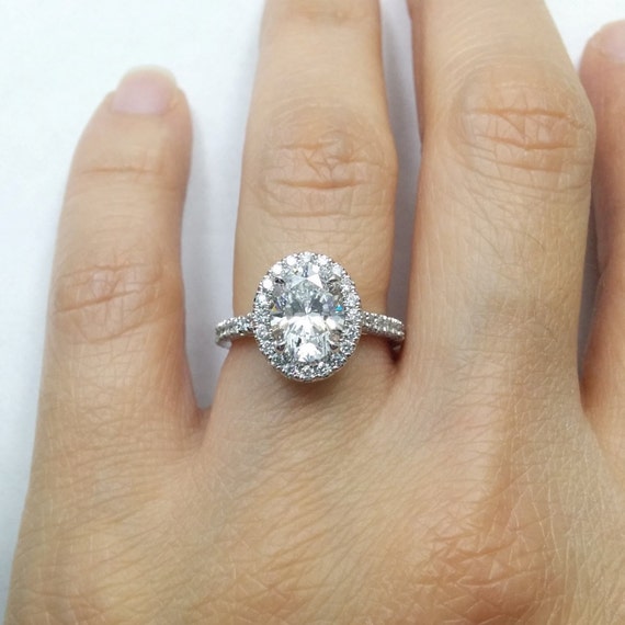 80ct Round Diamond in Vintage White Gold Engagement Ring | Exquisite  Jewelry for Every Occasion | FWCJ