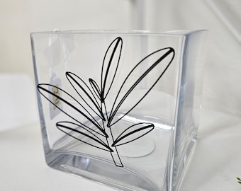 MDSQ Glass Vase
