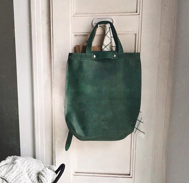 black backpack handbag