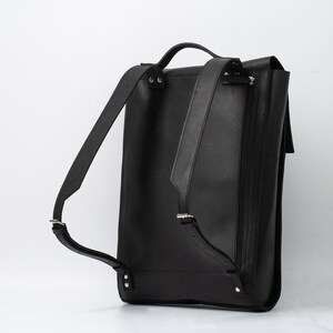 Handcrafted LEATHER BACKPACK with laptop pocket and secure magnetic closure / Premium Citi Rucksack Black
