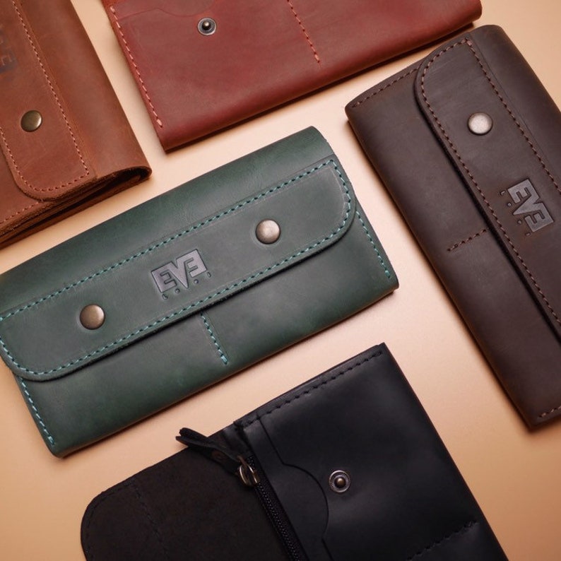 Handcrafted LEATHER WALLET on snaps image 3