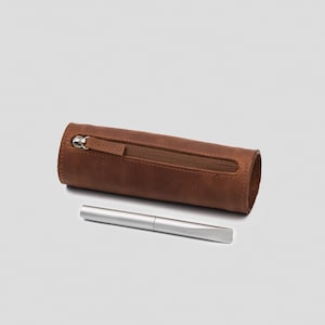 Leder Etui für Stifte | Personalisierter Stifte Organizer | Monogrammiertes Stifte Etui | Robuste Leder Etuis | Handgefertigt in Europa