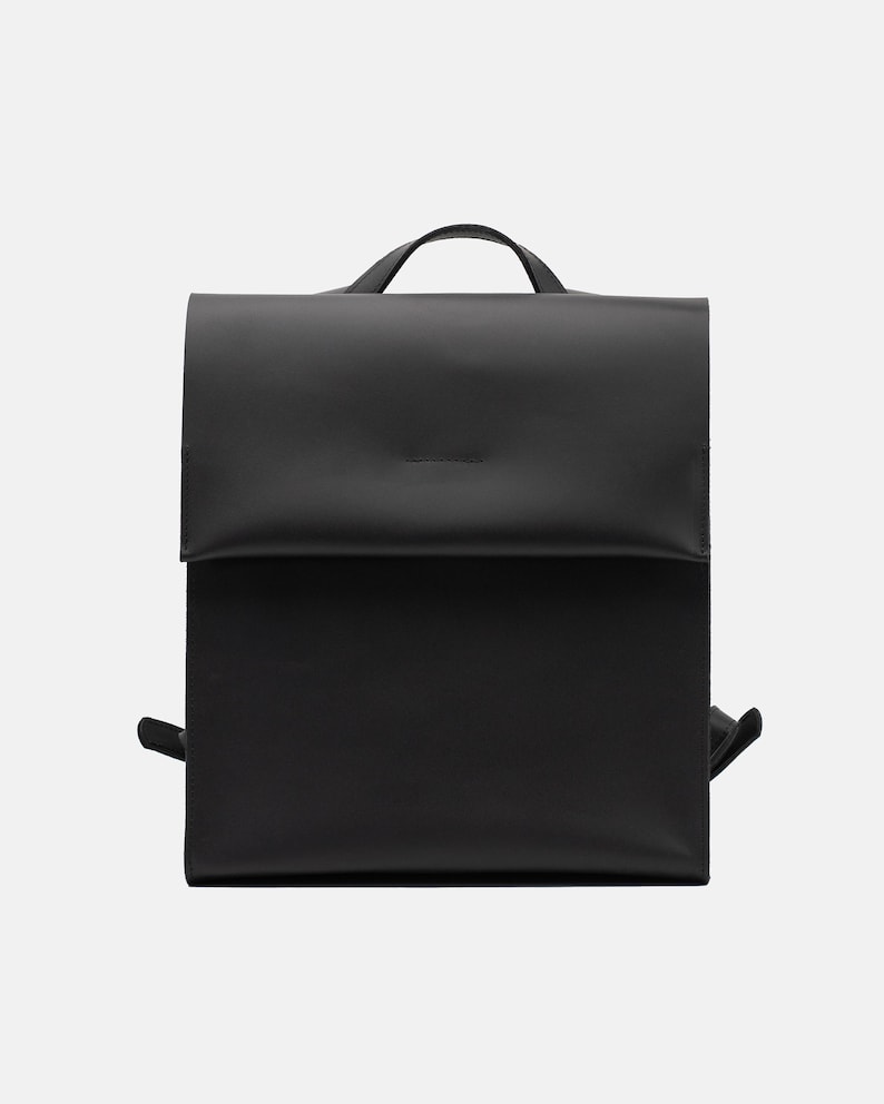 Leather Backpack, Minimalist Business Casual, Padded 14-inch Compartment, German Fidlock Closure image 2