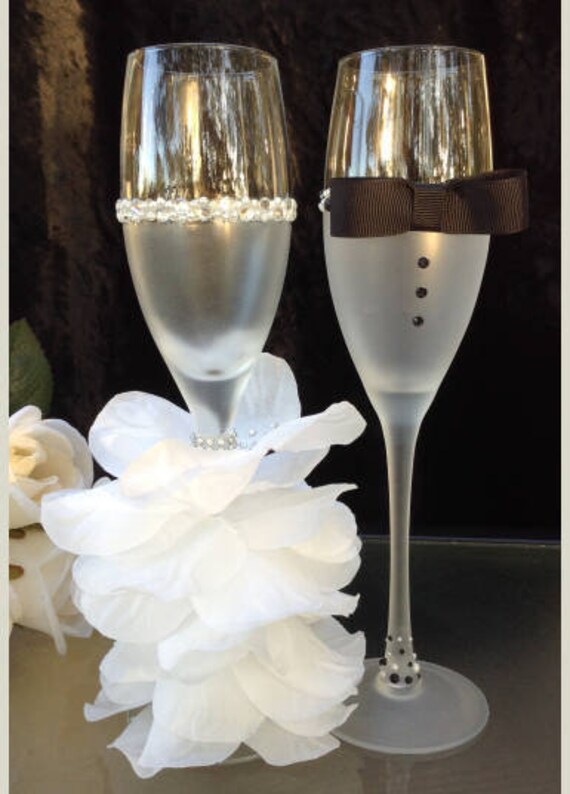 Wedding Champagne Glasses Bride And Groom Toasting Flutes Etsy