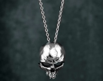 INTENEBRIS™ Fractured Skull Necklace IN Sterling Silver