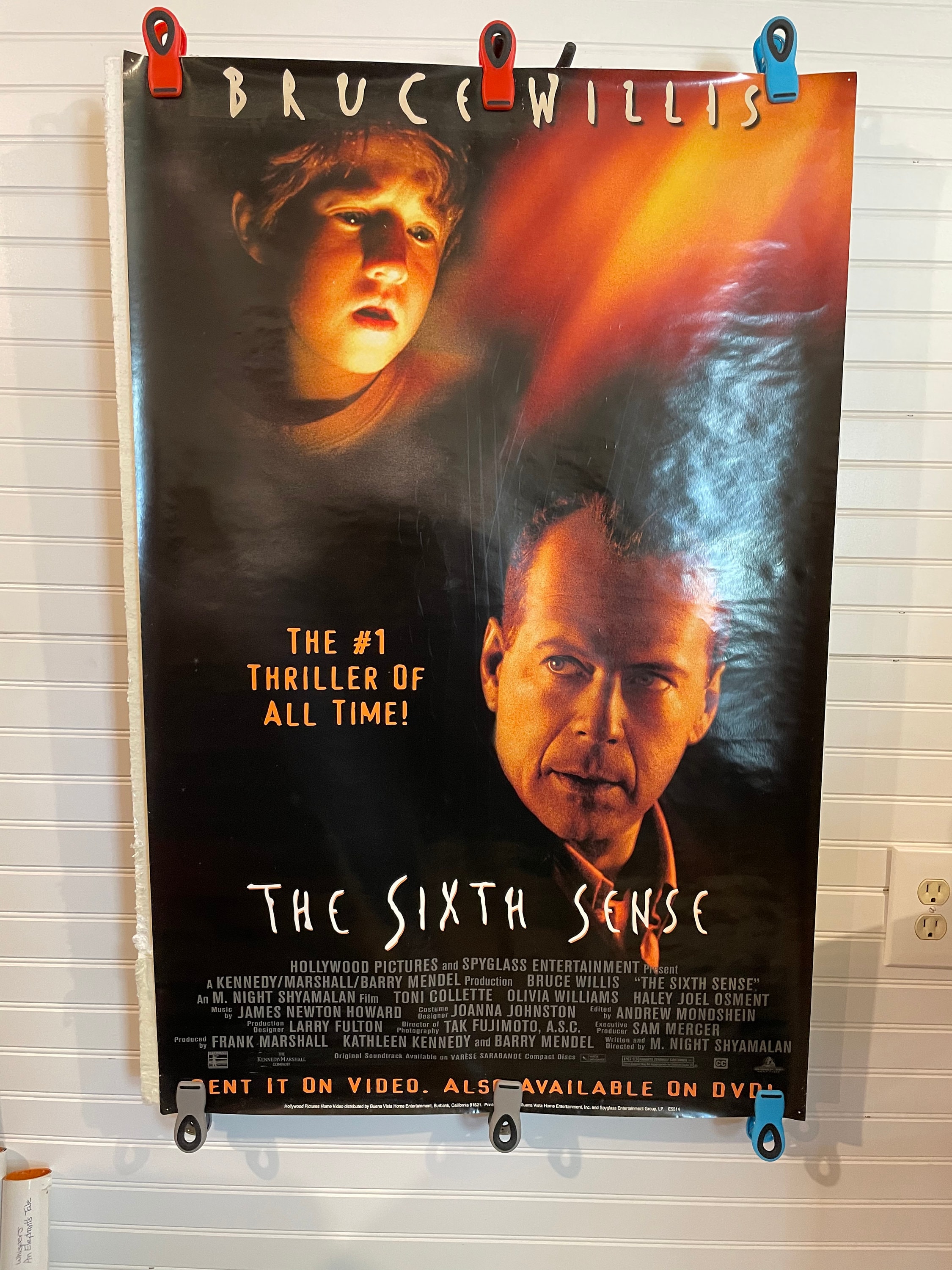 Close Up The Sixth Sense Poster (68,5cm x 98cm) Ü-Poster Close Up The Sixth Sense Poster (68,5cm x 98cm) Ü-Poster
