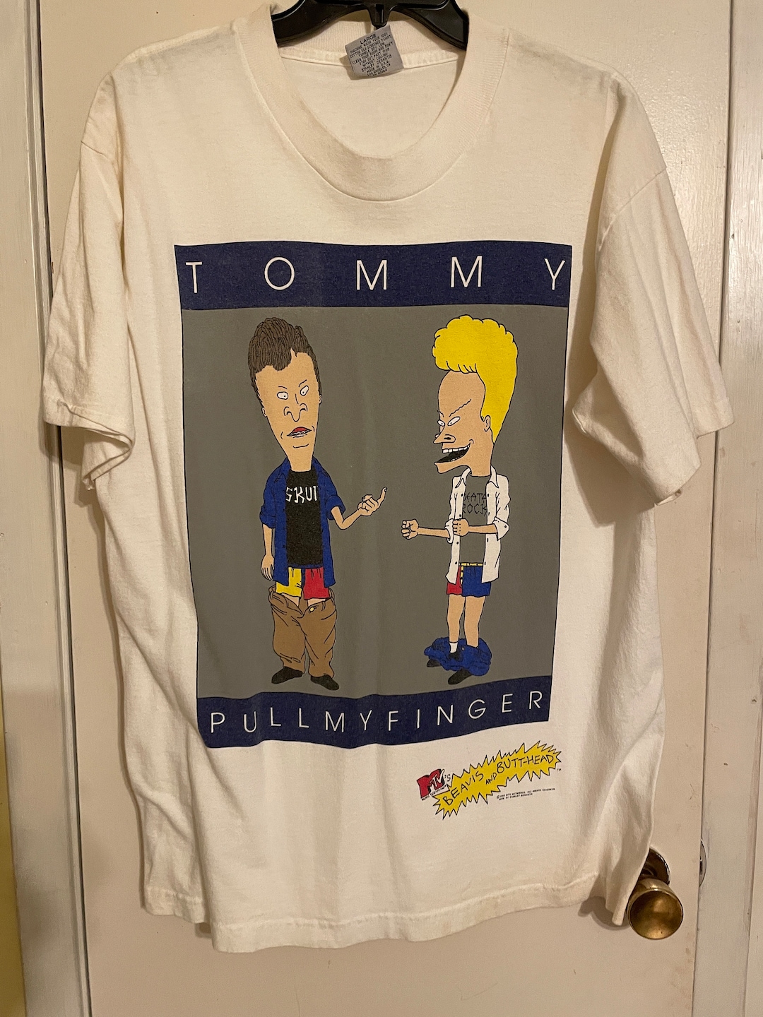 Beavis Finger Vintage Beavis & Butthead Tommy Pull My Finger Stanley Desantis T Shirt ...