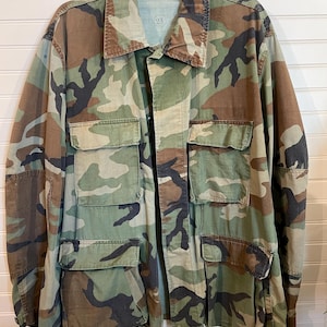 Vintage 1980&#39;s US Army Woodland Camo Jacket Shirt