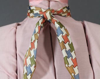 Multicolored Houndstooth Triangle Neck Scarf