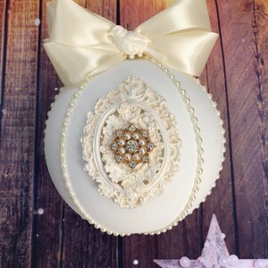 White Christmas ornaments 3,9in in a gift box Christmas ornament handmade Christmas tree baubles in vintage style Xmas tree decor 2024