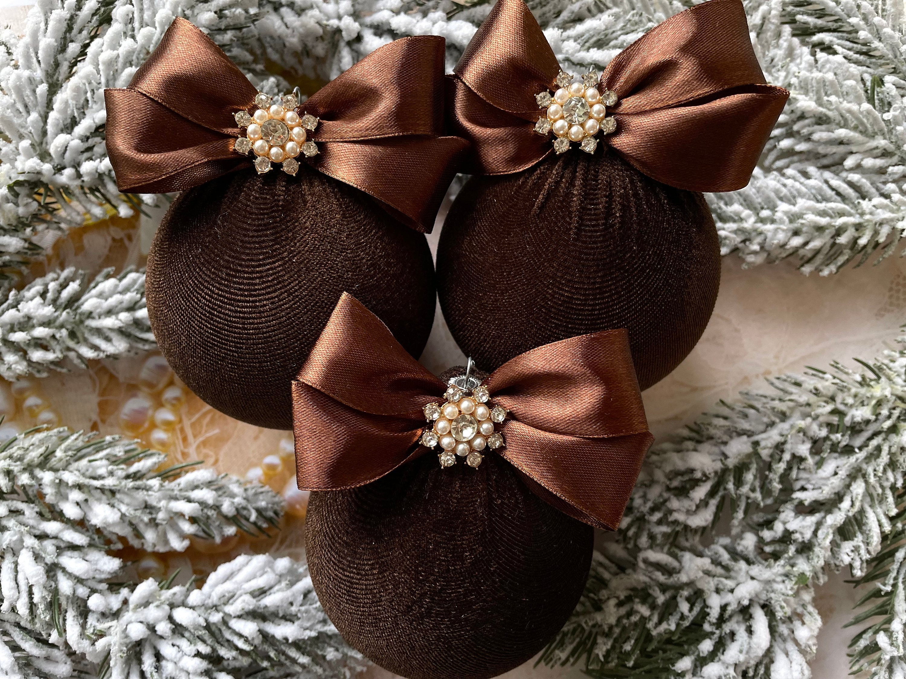 Velvet Christmas Ornament 2024 Christmas Ornaments Vintage Style Brown  Velvet Christmas Tree Decor Christmas Ornament for Grandparents - Etsy, image size:3000x2250