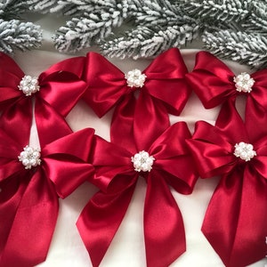 Red Christmas tree bows / Christmas tree red decor / Christmas bows for ornaments/ Christmas decorative bows with brooches