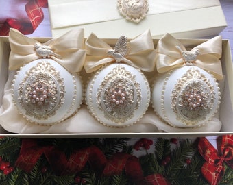 White Christmas ornaments 3 pcs set Xmas tree decorations Christmas tree balls in vintage style Xmas decor Christmas gift handmade