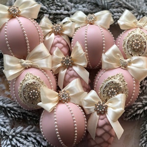 Blush Pink Christmas ornaments set Christmas tree decor 2025 vintage style Xmas ornaments for grandparents Christmas ornament gift set