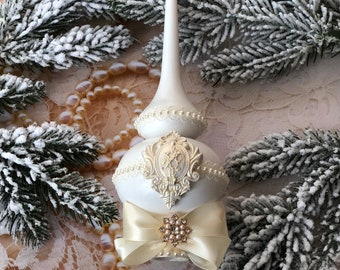 Christmas Tree topper in gift box white Christmas finial tree topper White tree top Unique Christmas tree accent Christmas tree decor 2023