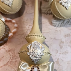 Ivory Christmas Tree topper in gift box  Cameo Christmas tree decor 2023 vintage style  Ivory tree topper Christmas decor
