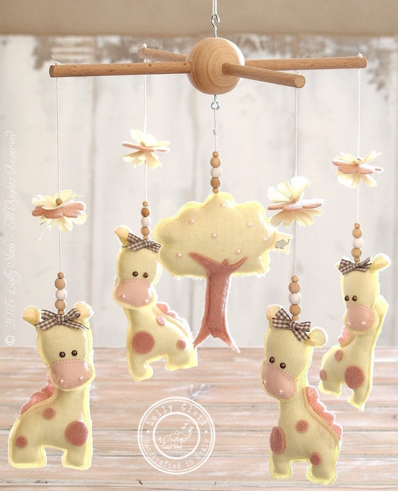 giraffe baby decor