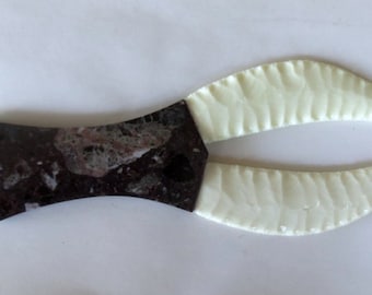 Sabre Tooth Cat Knife  10 inches long with case.  Price reduced.