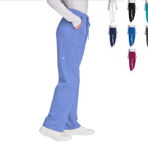 Green Town Scrubs for Women - Jogger Scrub Pant, Cargo Pockets, Stretch  Fabric, Drawcord, Easy Care 