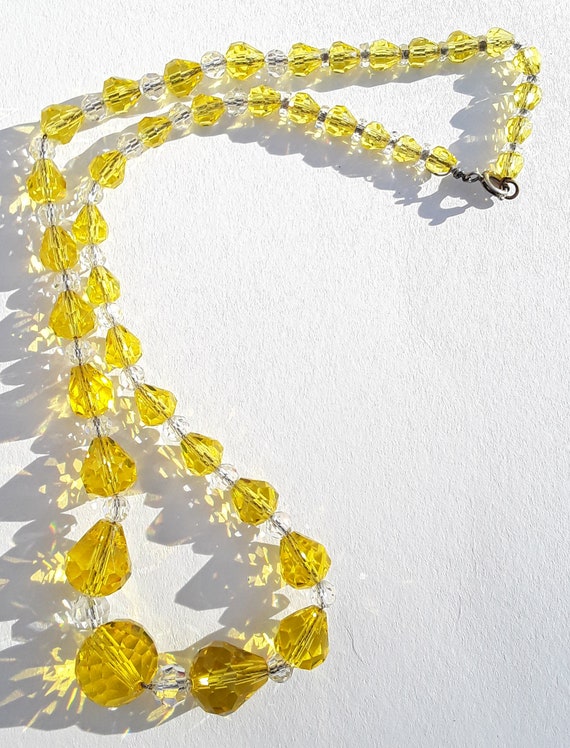 Retro yellow crystal bead necklace - image 2