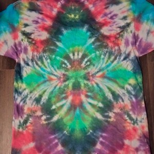 XL T Shirt Classic Tie-dye Star