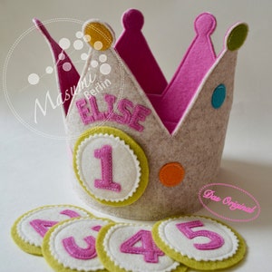 Birthday crown with 5 replaceable buttons, pure wool felt, beige/dark-rose