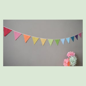Pennant garland, rainbow, wall decoration for children&#39;s room, 13 pennants, 190 cm long