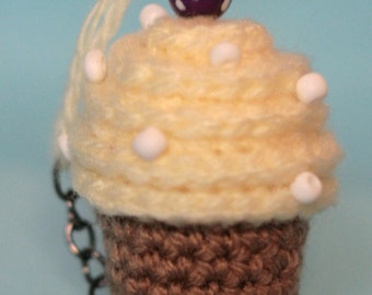 My Lil' Cupcake Amigurumi  Keyring Keychain PDF Pattern (Cupcake crochet pattern)