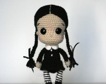 Elfin Thread- Wednesday Addams Chibi Doll Amigurumi PDF Pattern (Halloween Crochet Doll Pattern)