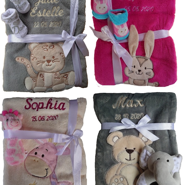 Set aus Babydecke mit Namen bestickt + Spielzeug Baby Rassel Teddy Geschenk Taufe Geburt Erstausstattung Babyspielzeug Greifling Babyparty