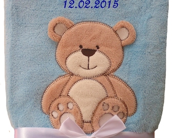 Babydecke mit Namen bestickt blau Bär Baby Decke