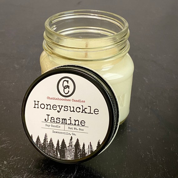 Honeysuckle Jasmine- Mason Jar Scented Soy Candle (8oz)