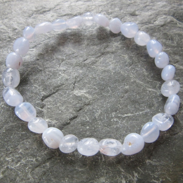 The throat chakra bracelet! Handmade stretch bracelet natural agate blue lace bracelet Reiki infused