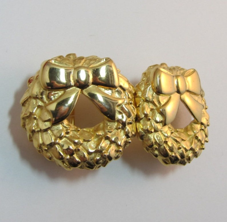 Vintage Paquette Christmas Wreath Belt Buckle First Class Shipping Free U.S