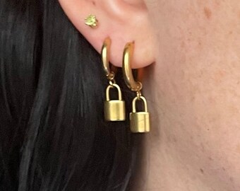 Stainless Lock Huggie Hoops / Tiny Dainty Gold Padlock Pendant Huggie Hoop Earrings / Miniature Lock Charm Earring Single or Pair 8mm 10mm