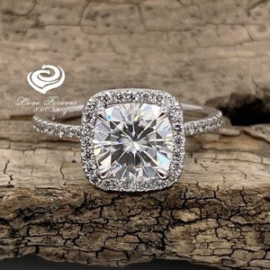 Moissanite Cushion Cut Engagement Ring in 14k White Gold, Halo Cushion Cut Bridal Ring, Cushion Engagement Ring, Moissanite Cushion Cut