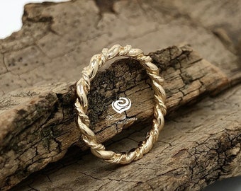 14k Gold Wedding Band Twisted Band Connie Plain Matching Band Promise Ring Anniversary Ring (Bridal Wedding Set Available)