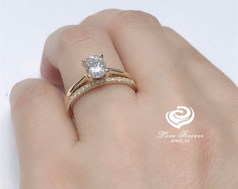 1 CT Oval Cut Bridal Set in 14k Yellow Gold, Oval Ring Set, Moissanite Oval Engagement Ring Set, Forever One Bridal Set, Diamond Wedding Set