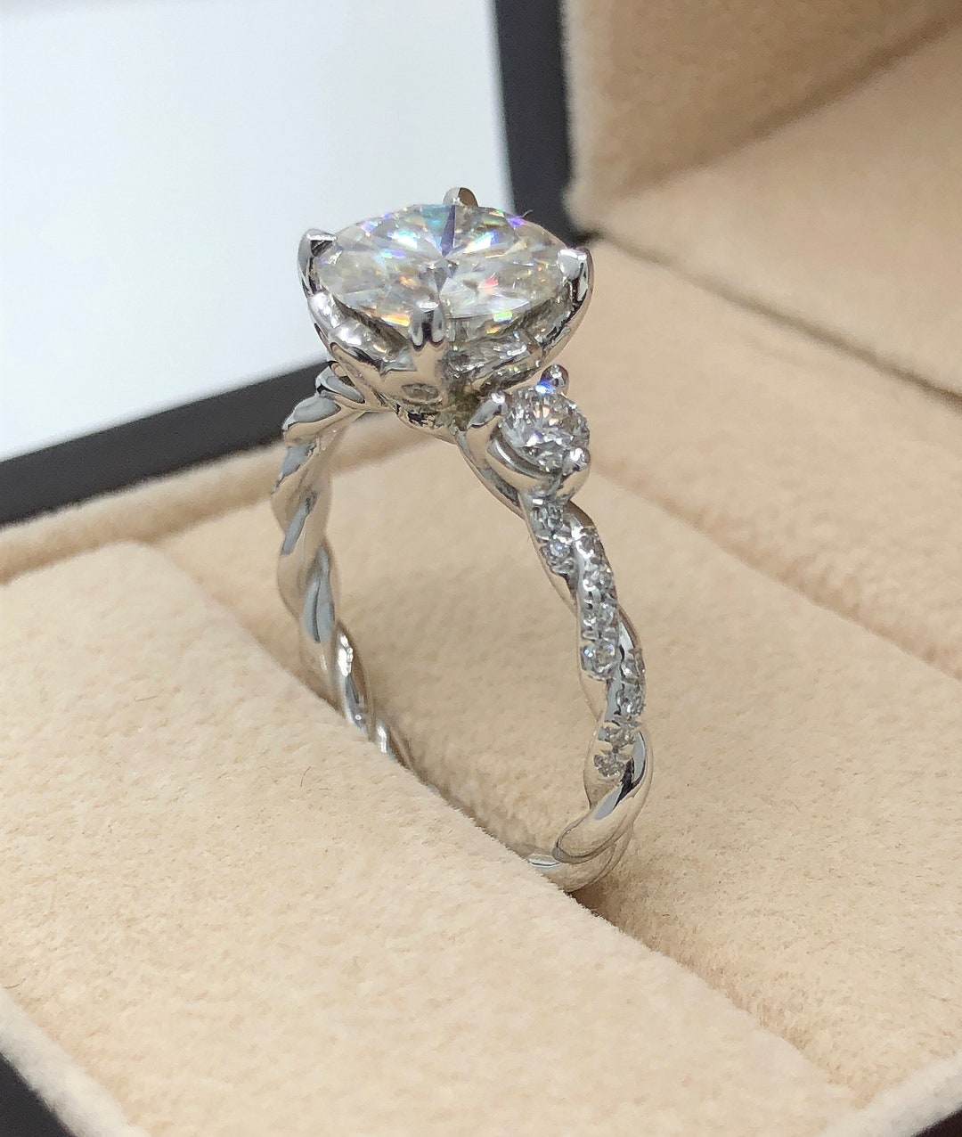 2 CT Round Cut Engagement Ring 14k White Gold, Forever One Moissanite ...